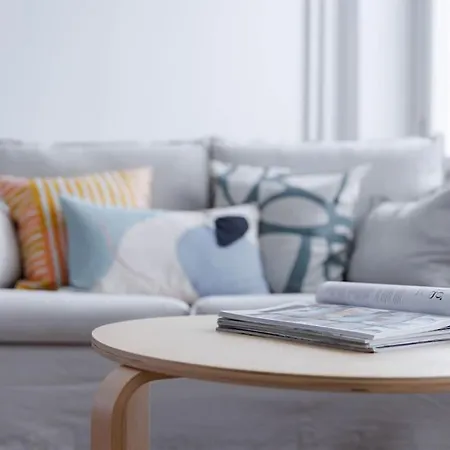 For A Business Traveler Huoneisto *
