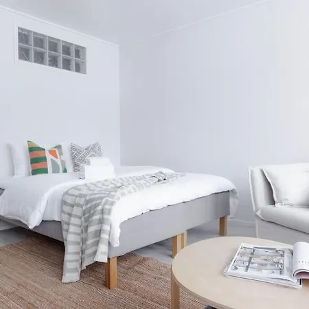 For A Business Traveler Apartament